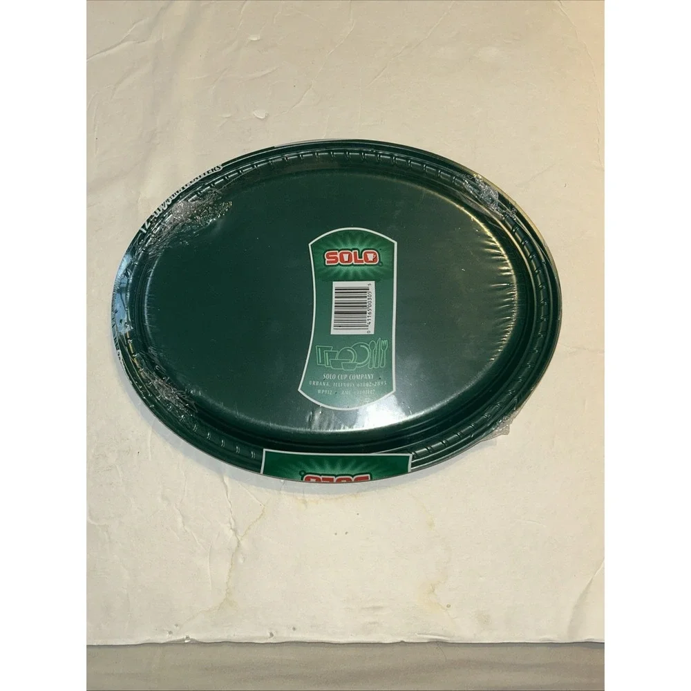 SOLO PLATES 12 Plates Ultra Green‎ 11 1/4